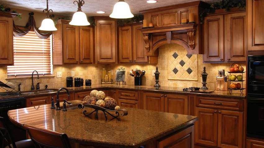 custom kitchen cabinets in